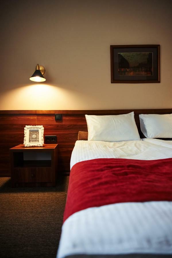 Standard Double Room,831752360:JPEG